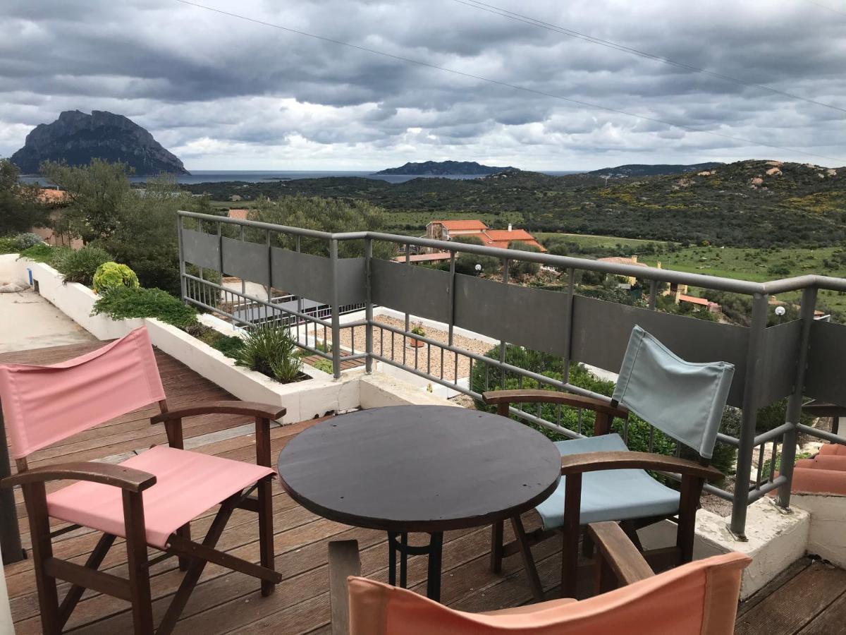 Holiday Homes Porto San Paolo  Extérieur photo
