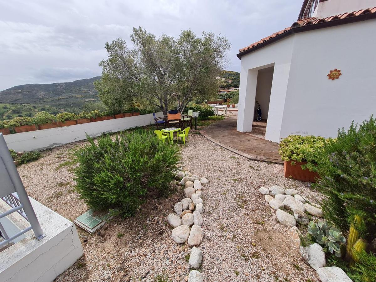 Holiday Homes Porto San Paolo  Extérieur photo