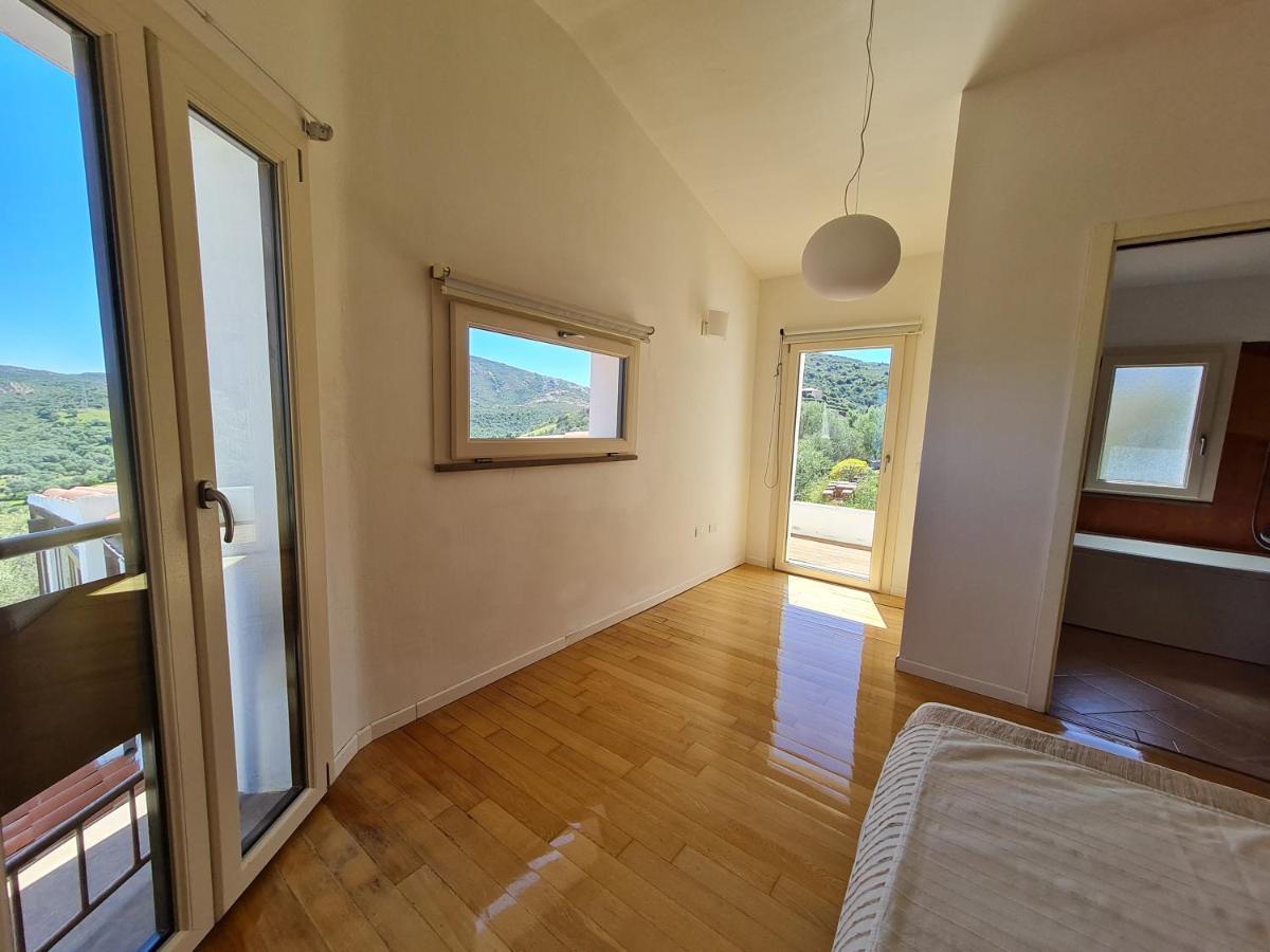 Holiday Homes Porto San Paolo  Extérieur photo